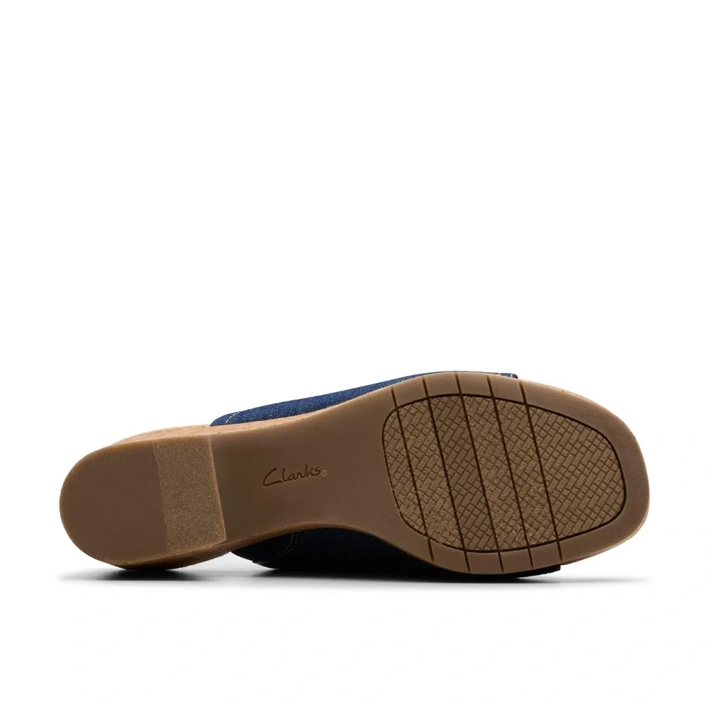 Womens Clarks Nerisa Vine Sandals in Dark Denim. 26181935 - Picture 3 of 8